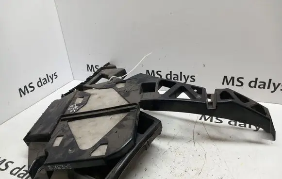 Mercedes-Benz ML W166 Rear bumper mounting bracket A1668801212 1668801212 A1668851221
