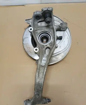 Audi A5 Front wheel hub 8W0407560 9DH51 52811