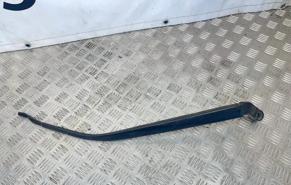 Lexus CT 200H Windshield/front glass wiper blade 2215498