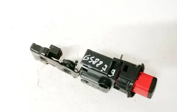 Audi Q7 4L Seat back rest lock catch 8346343