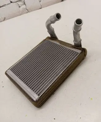 Infiniti QX56 Heater blower radiator