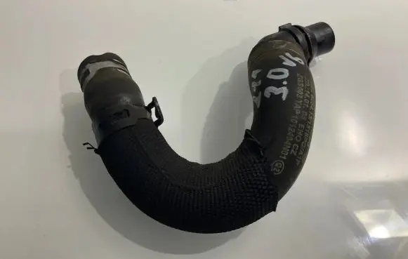 Mercedes-Benz E W211 Engine coolant pipe/hose A2118301496 2118301496