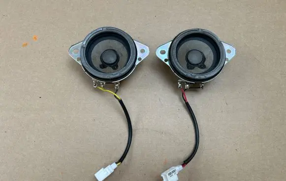 Hyundai i40 Panel speaker