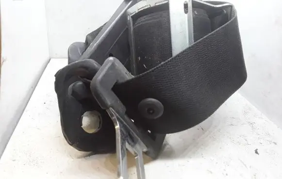 Opel Astra H Front seatbelt NOCODE
