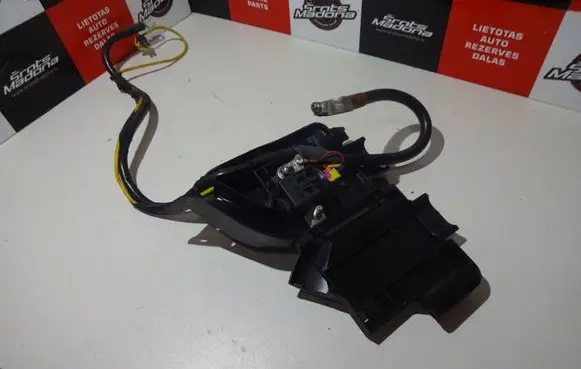 Audi A6 S6 C6 4F Positive cable (battery) 4F0971812A 4F0915519