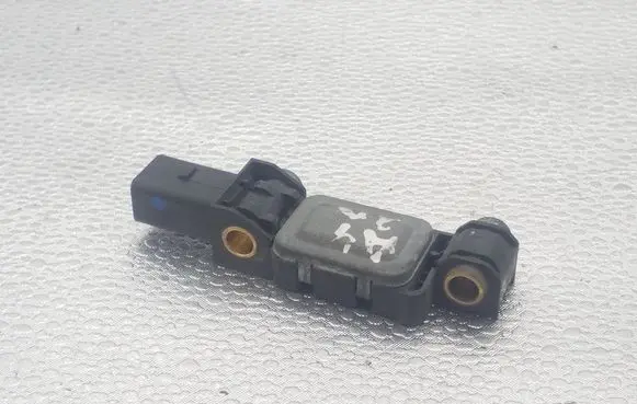 Audi A4 S4 B6 8E 8H Airbag deployment crash/impact sensor 8E0959651