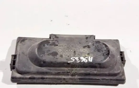 Peugeot 806 Fuse box cover