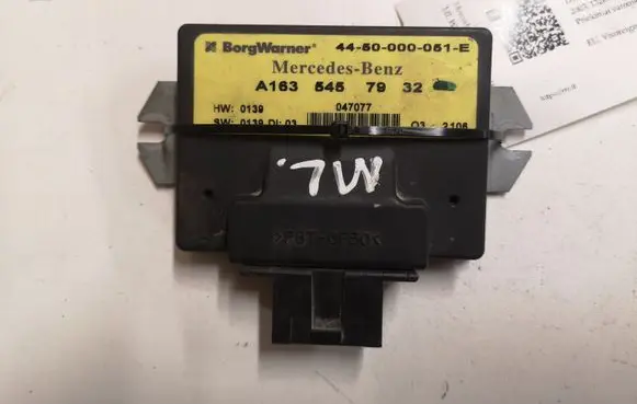 Mercedes-Benz ML W163 Transfer box differential control unit A1635457932 4450000051