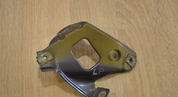 Chevrolet Orlando Fender mounting bracket
