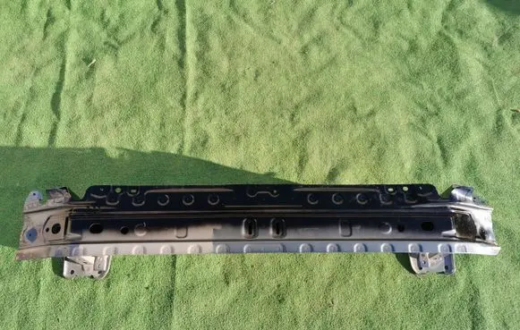 Subaru XV I Front bumper cross member