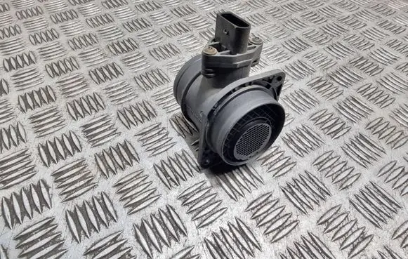 Skoda Octavia Mk2 (1Z) Mass air flow meter 038906461B 0281002531