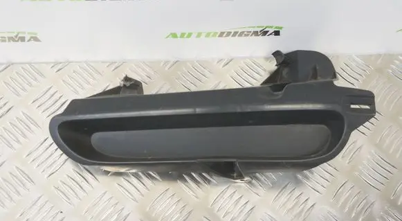 Mazda 3 II Front bumper lower grill BCW850102