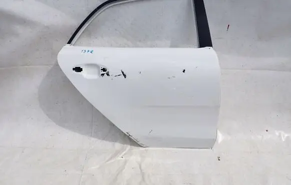 KIA Rio Rear door