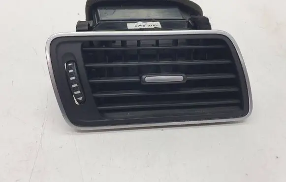 Volkswagen PASSAT CC Dashboard air vent grill cover trim