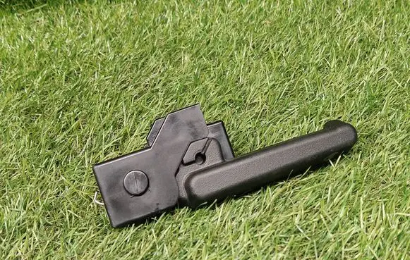 Buick Encore I Engine bonnet (hood) release handle 5972L