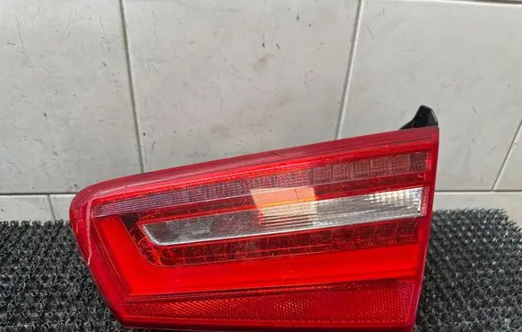 Audi A6 S6 C7 4G Tailgate rear/tail lights 4G5945094A