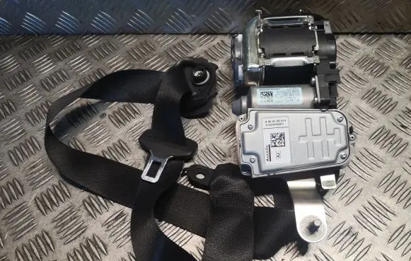 Mercedes-Benz E W212 Front seatbelt 2128607585 A2128607585