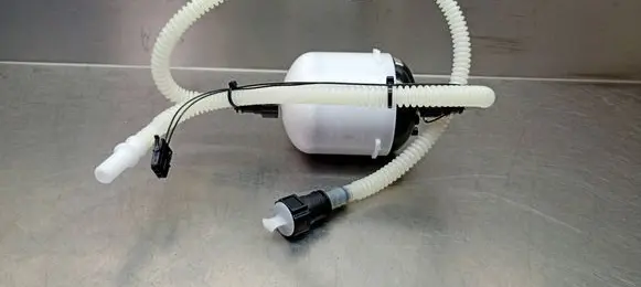 Volvo XC60 Fuel filter housing 31274954