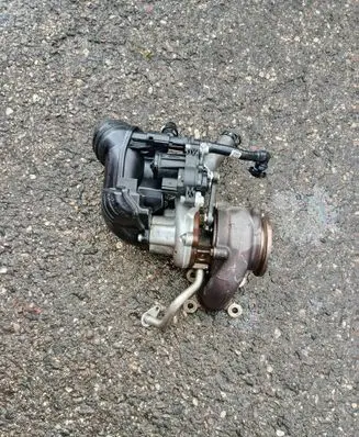 Volkswagen Cross Polo Turbo 05C145704 16359700066 16350034