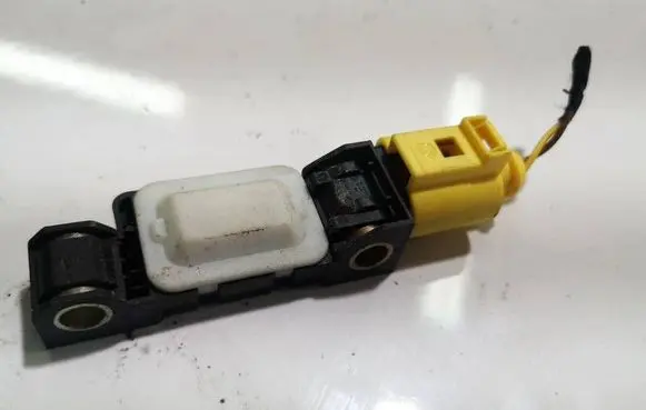 Audi A6 S6 C5 4B Airbag deployment crash/impact sensor 4b0959643e