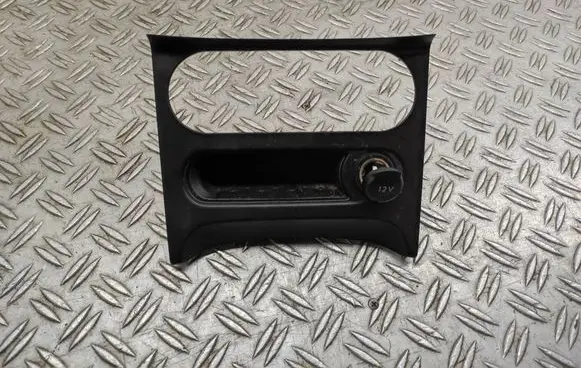 Nissan Qashqai+2 Other interior part 27570BR00A