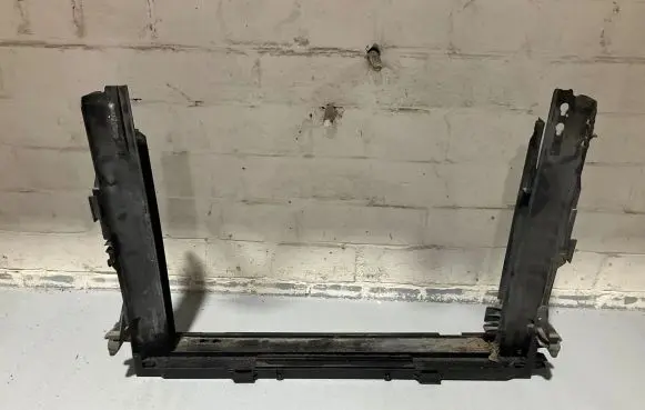 BMW 5 E60 E61 Bottom radiator support slam panel 7534902 116116