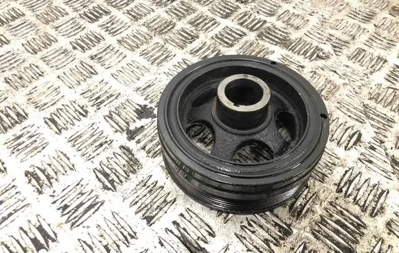Mercedes-Benz C W204 Crankshaft pulley