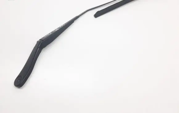 Volvo V60 Front wiper blade arm 30753505