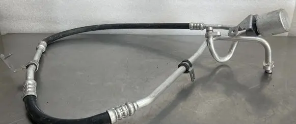 Renault Master IV Air conditioning (A/C) pipe/hose 924906953R