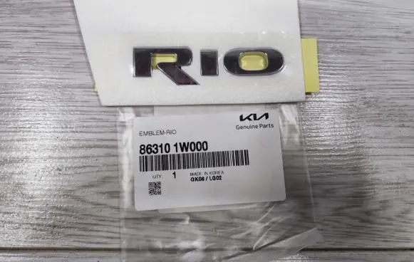 KIA Rio Manufacturer badge logo/emblem 86310-1W000