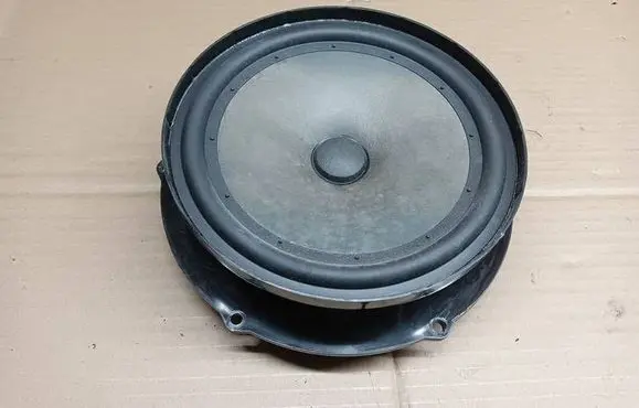 Skoda Yeti (5L) Front door speaker 1Z0035411N