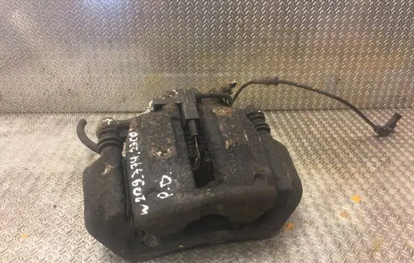 Mercedes-Benz CLK A209 C209 Front brake caliper