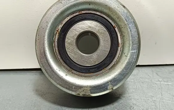 Subaru Forester SK Alternator belt tensioner pulley 