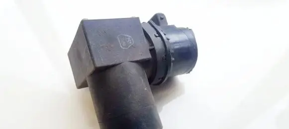 Volkswagen Golf II Vacuum pump 443862257A