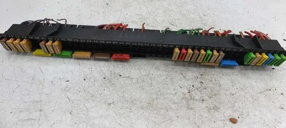 BMW 5 E39 Fuse module NOCODE