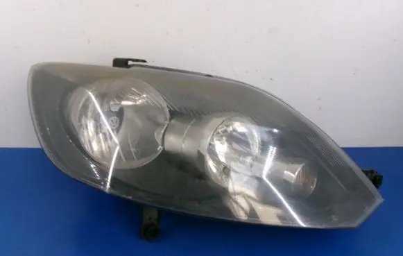 Volkswagen Golf V Headlight/headlamp 5M1941006G