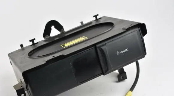 Audi Q7 4L CD/DVD changer 1J6035111