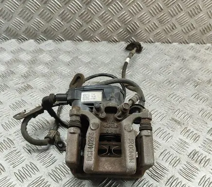 KIA Sportage Rear brake caliper 58210D7710