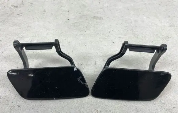 Audi A5 8T 8F Tow hook cap/cover 870955636