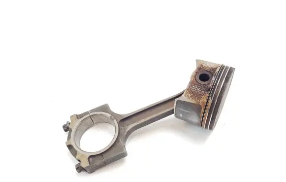 Ford Focus Piston with connecting rod 40151 3135C1300V RF157G6205AG