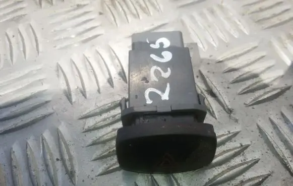 Daewoo Lacetti Hazard light switch 864w0140