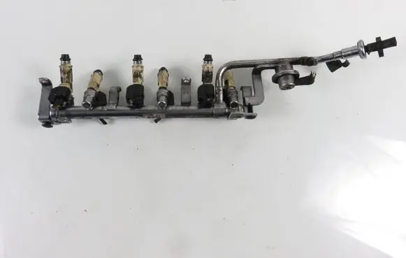 Mazda Tribute Fuel main line pipe YL8EC7B YL8E9F792GB
