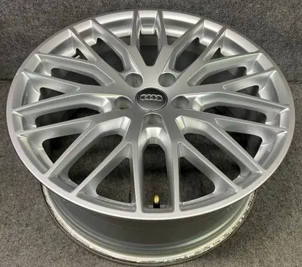 Audi A5 R19 alloy rim 8W9601025F