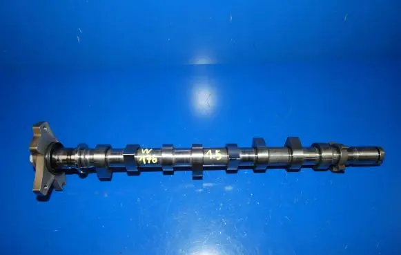 Mercedes-Benz A W176 Camshaft 
