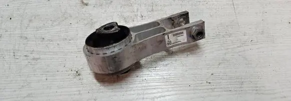 Chrysler Pacifica Engine mount bracket 68485537AA