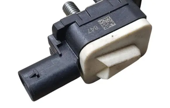 Volkswagen Touareg II Airbag deployment crash/impact sensor 7P0959354