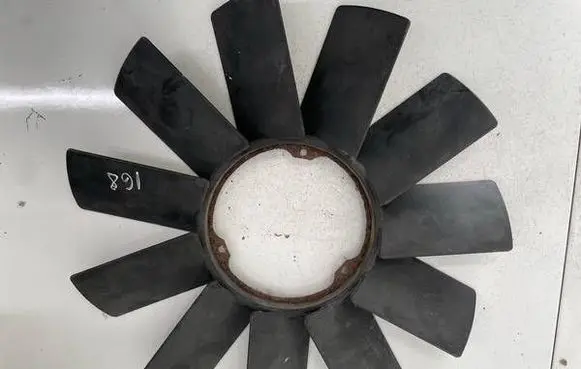 BMW 3 E46 Fan impeller 11521712058 11.52-1712058