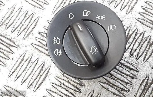 Skoda Octavia Mk2 (1Z) Light switch 1z0941431a