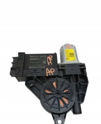 Volvo S60 Front door window regulator motor 31674759