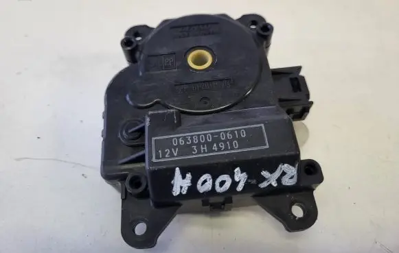 Lexus RX 330 - 350 - 400H A/C air flow flap actuator/motor 0638000610